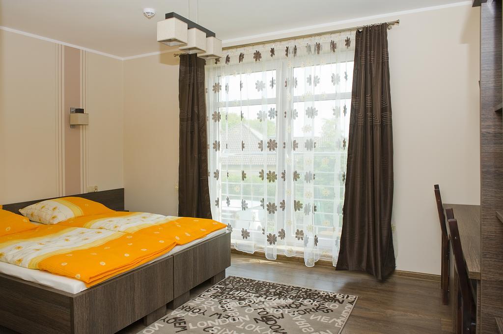 Pokoje Dwuosobowe Wladyslawowo Room photo